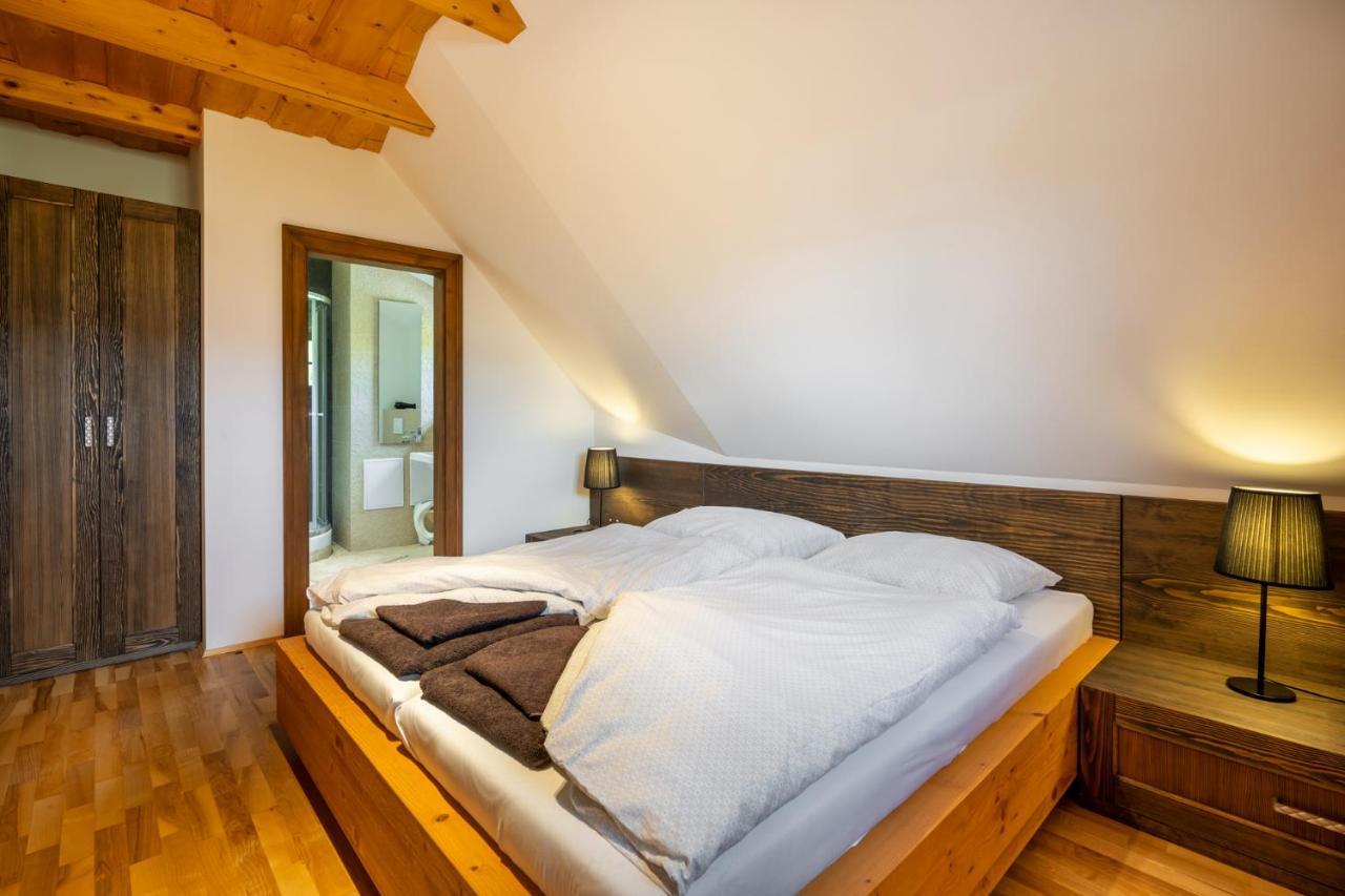Wellness Drevenica Zuberec, 3 Apartmany, 2 Studia, Tatranske Stity Z Terasy エクステリア 写真