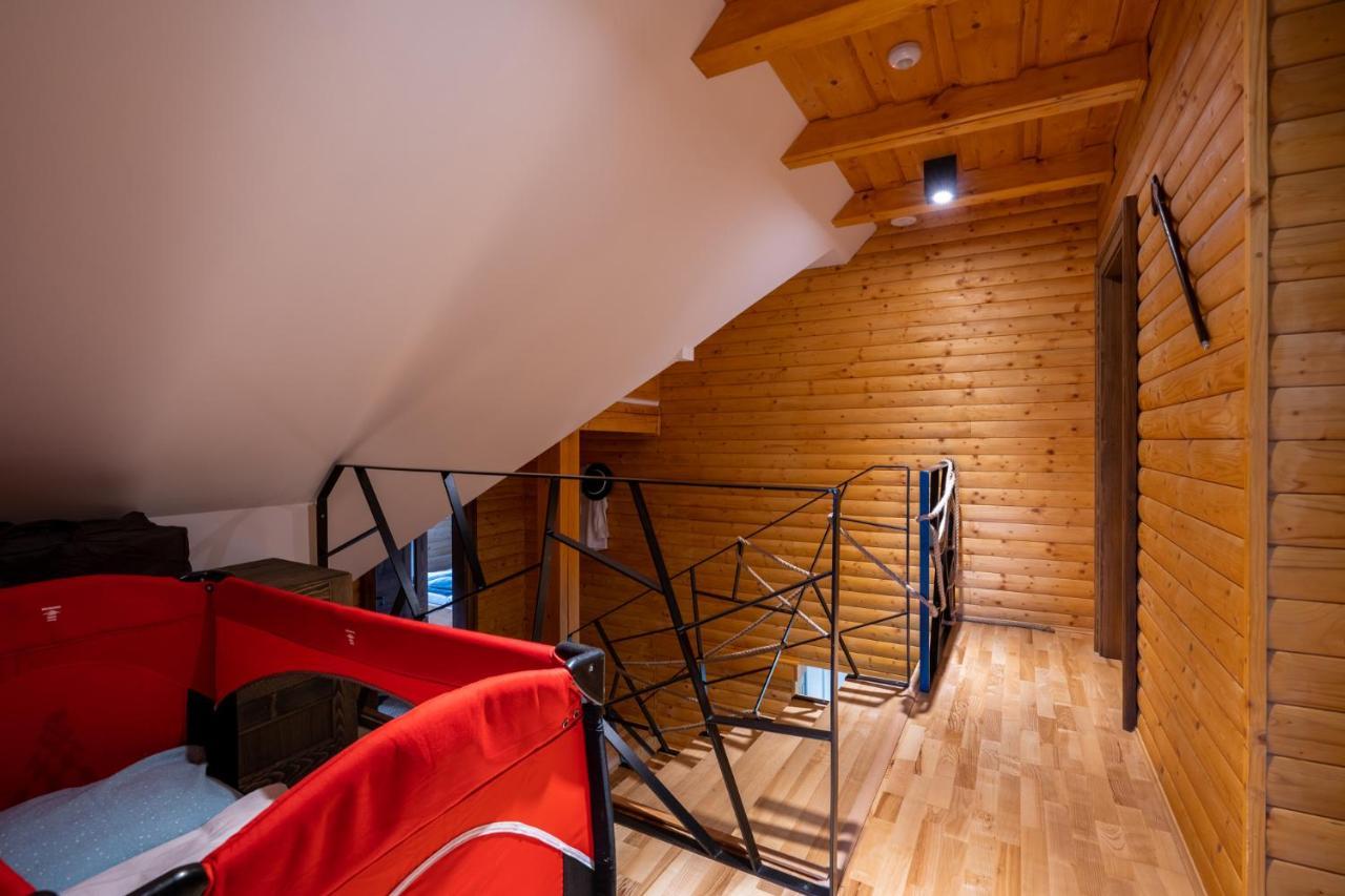 Wellness Drevenica Zuberec, 3 Apartmany, 2 Studia, Tatranske Stity Z Terasy エクステリア 写真