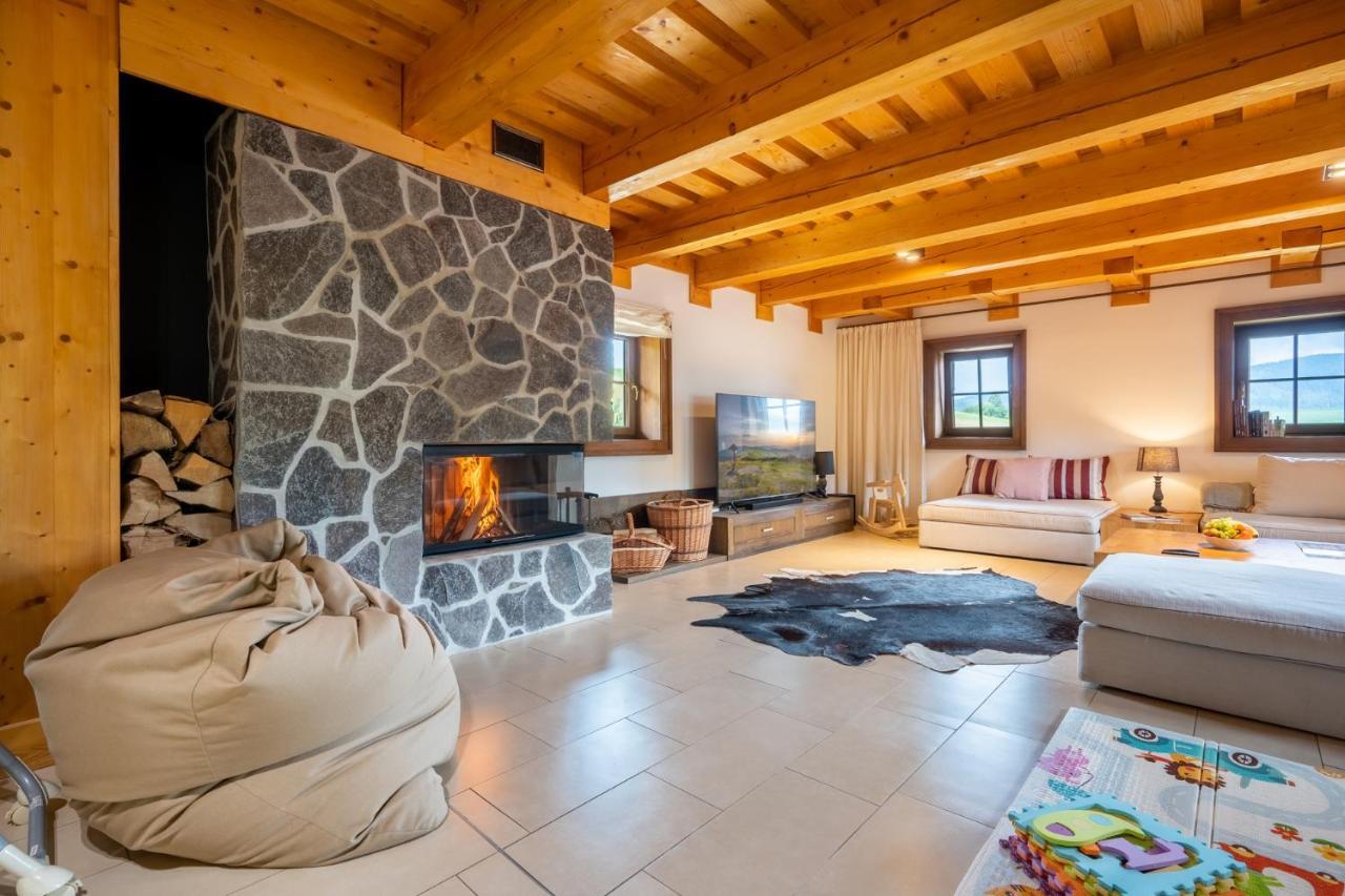 Wellness Drevenica Zuberec, 3 Apartmany, 2 Studia, Tatranske Stity Z Terasy エクステリア 写真